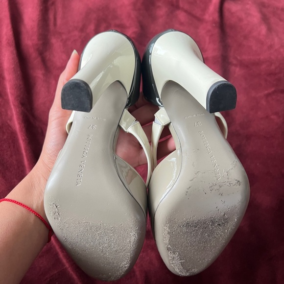 Bottega Veneta - Picture 6 of 11